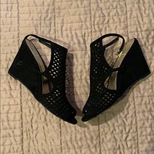 Black wedge shoes